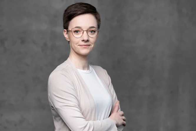 Portrait of Elitza Kavrakova, Group Head of Institutional Clients, RBI