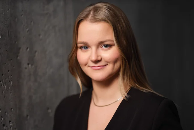 Portrait of Elitza Kavrakova, Group Head of Institutional Clients, RBI