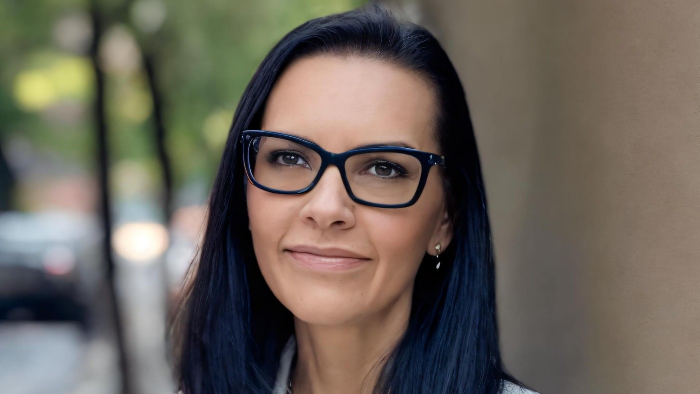 Meet Loredana Olaru, our dedicated Requirements Engineer on the CBS team which is responsible for implementing a new Core banking system. Loredana's primary responsibility involves meticulously gathering, analyzing, and documenting requirements for our core banking system.